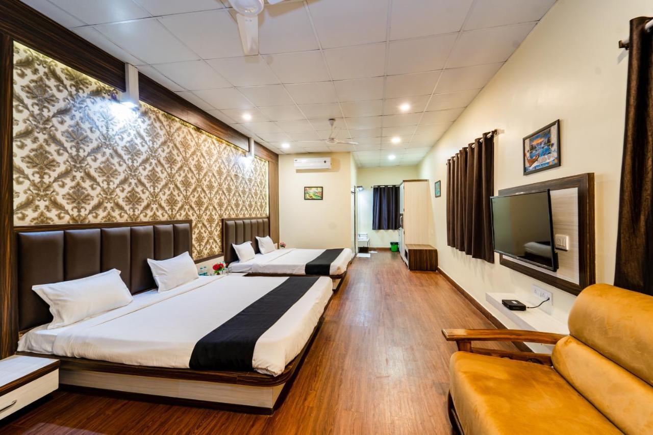 Narmada Hills Resort Omkareshwar Exterior foto