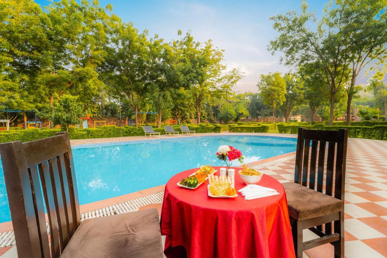 Narmada Hills Resort Omkareshwar Exterior foto