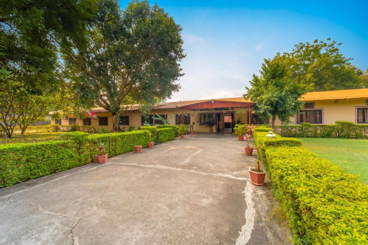 Narmada Hills Resort Omkareshwar Exterior foto