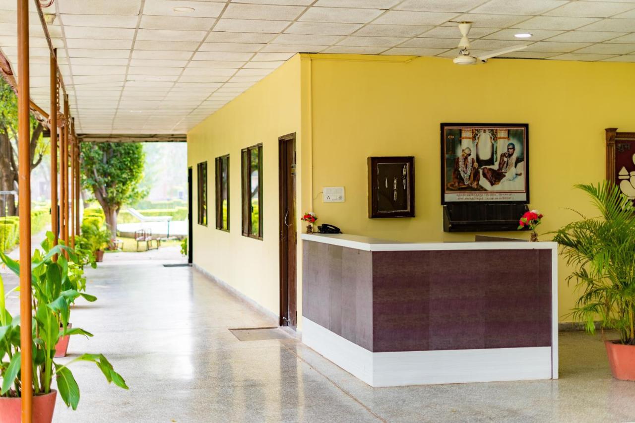 Narmada Hills Resort Omkareshwar Exterior foto